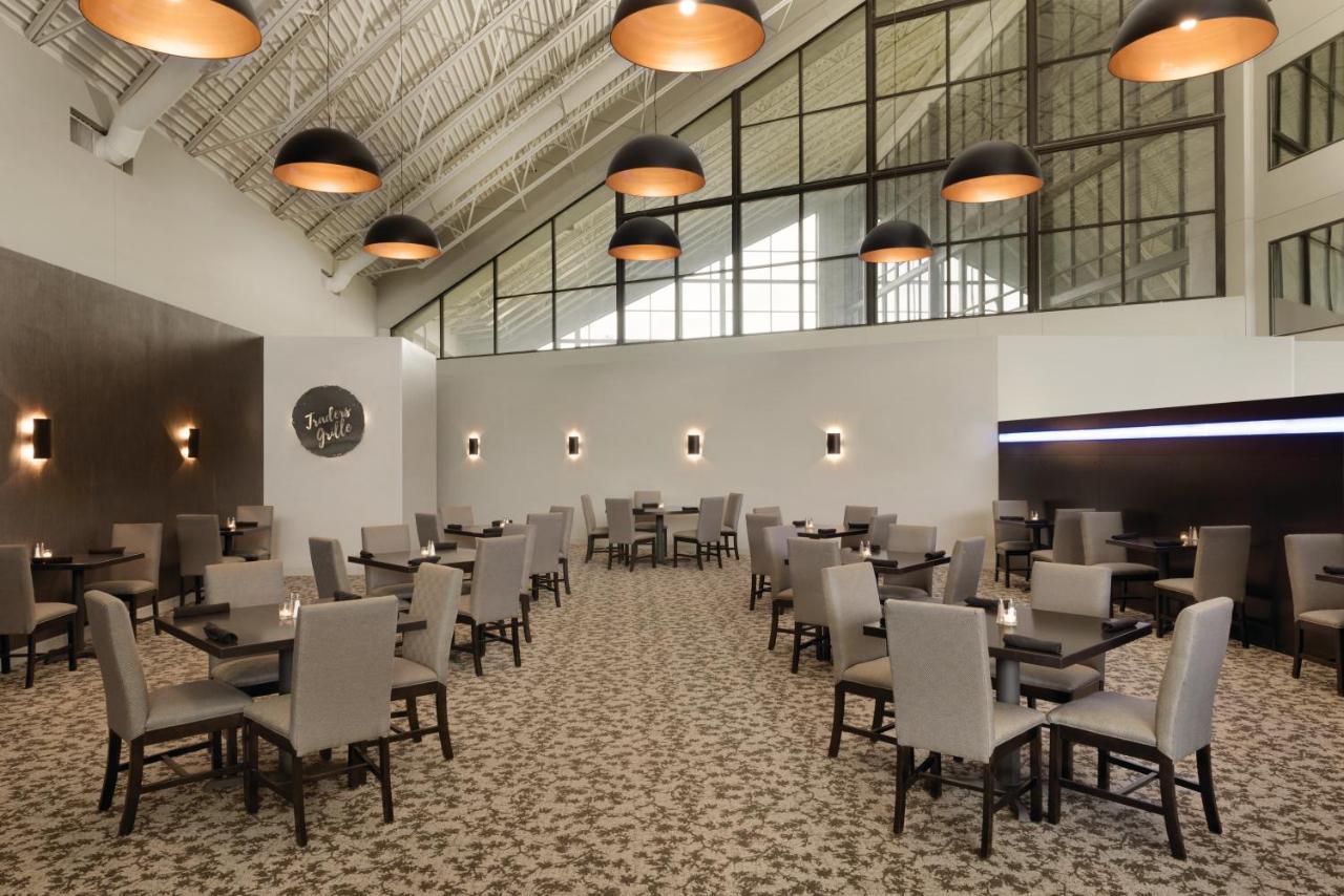 Holiday Inn - Bloomington - Normal By Ihg Экстерьер фото